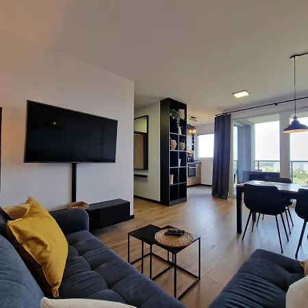 17th Floor With Sea View