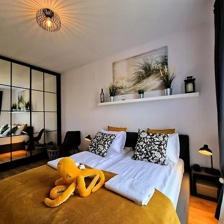 Apartment 17th Floor With Sea View