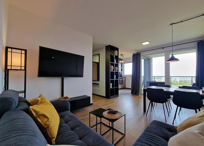 17th Floor With Sea View